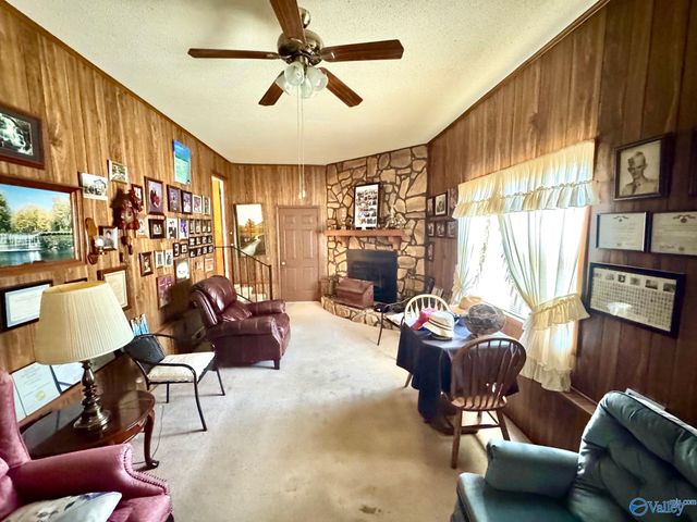 611 Clearview Street SW, Decatur, AL 35601