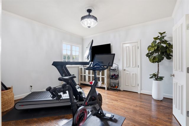 6674 Laurel Valley Drive, Fort Worth, TX 76132