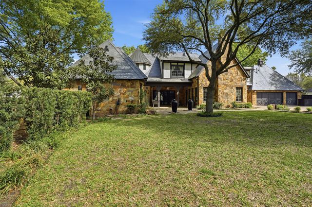 6674 Laurel Valley Drive, Fort Worth, TX 76132