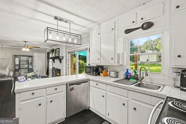 1117 Malibu Drive, Marietta, GA 30066