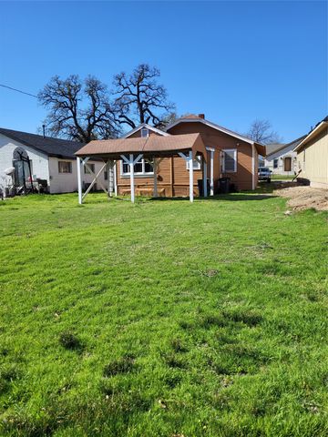 1312 Lagonda Avenue, Fort Worth, TX 76164