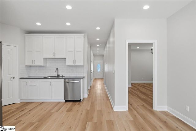 563 Clairidge Drive, Boiling Springs, SC 29316