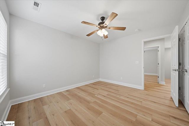 563 Clairidge Drive, Boiling Springs, SC 29316