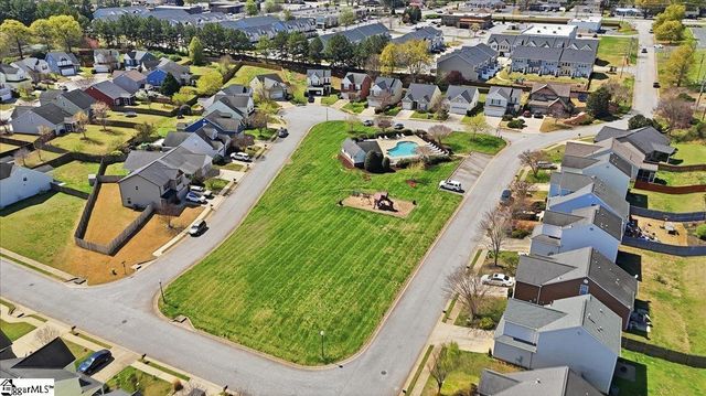 563 Clairidge Drive, Boiling Springs, SC 29316