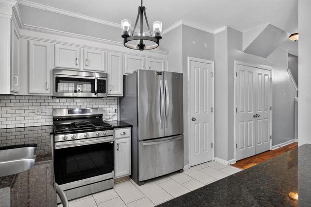 208 Dandelion Street, Summerville, SC 29483