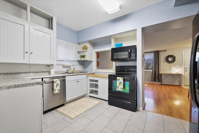 4723 N Post St, Spokane, WA 99205