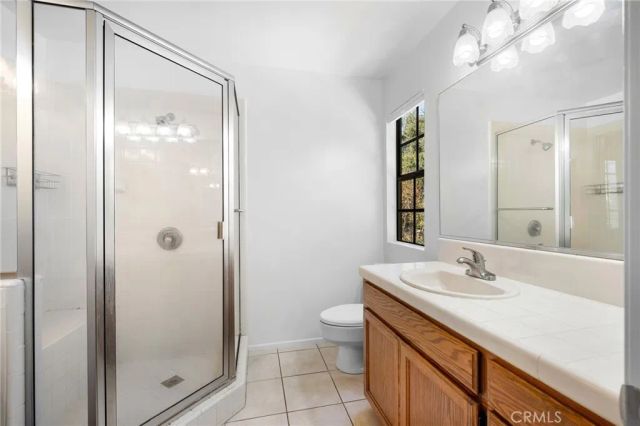 2747 Hermosa Avenue 6, Montrose, CA 91020