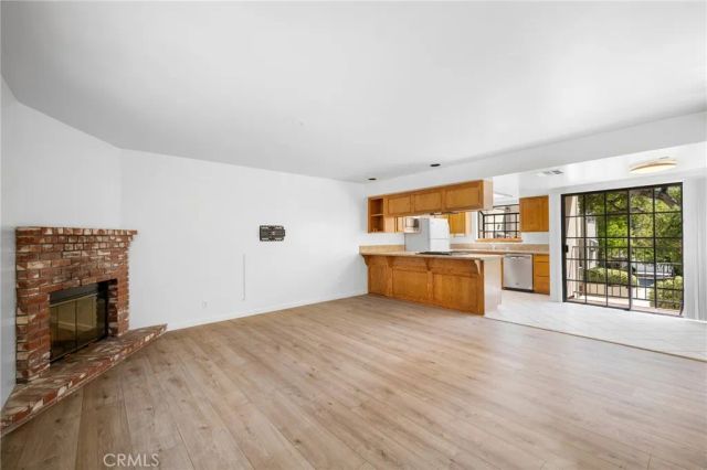 2747 Hermosa Avenue 6, Montrose, CA 91020