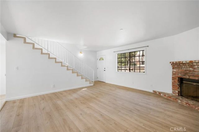 2747 Hermosa Avenue 6, Montrose, CA 91020