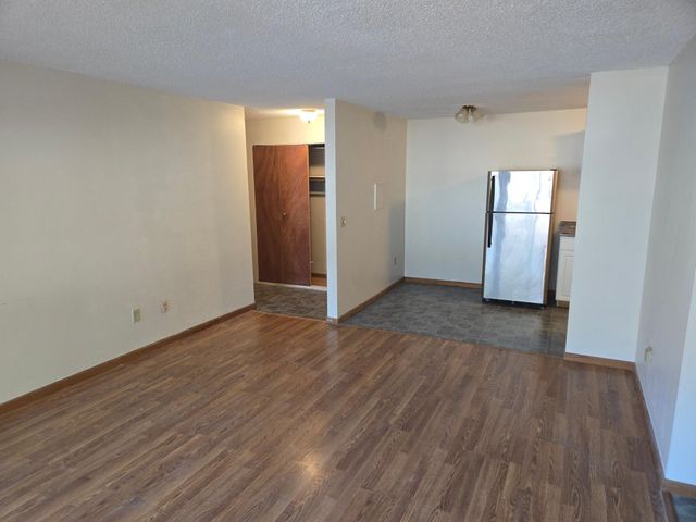2616 Harriet Avenue 105, Minneapolis, MN 55408