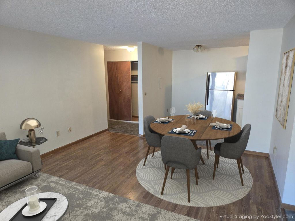 2616 Harriet Avenue 105, Minneapolis, MN 55408 — photo 2