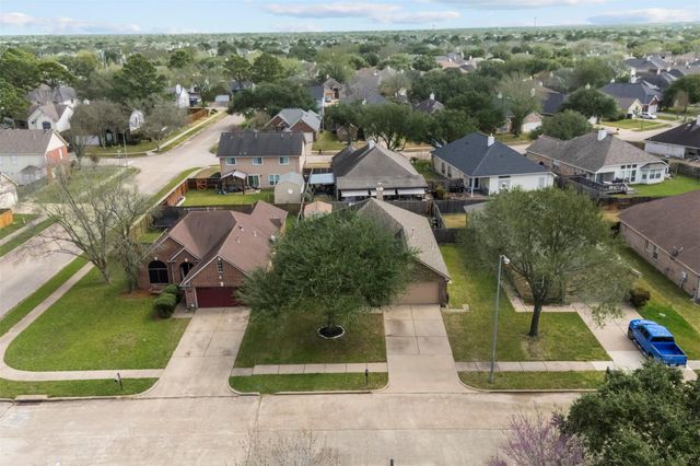 6230 Pleasant Stream Drive, Katy, TX 77449