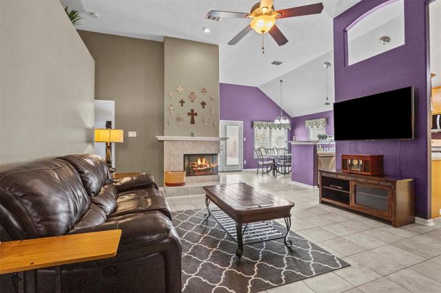 6230 Pleasant Stream Drive, Katy, TX 77449