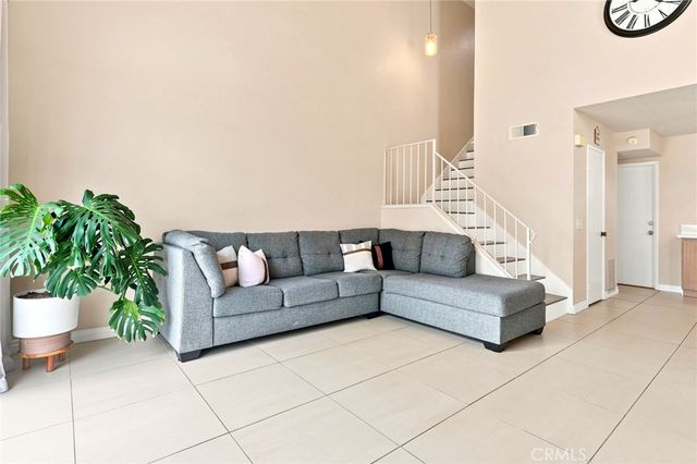 1611 Raintree Place D, Corona, CA 92879