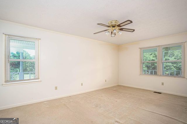 195 Skyview Drive, Social Circle, GA 30025