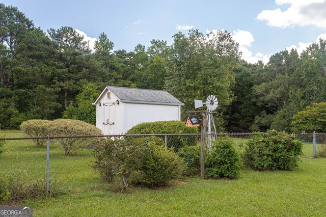 195 Skyview Drive, Social Circle, GA 30025