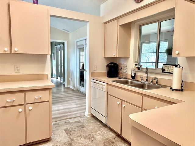 5333 NW 25TH LOOP, Ocala, FL 34482