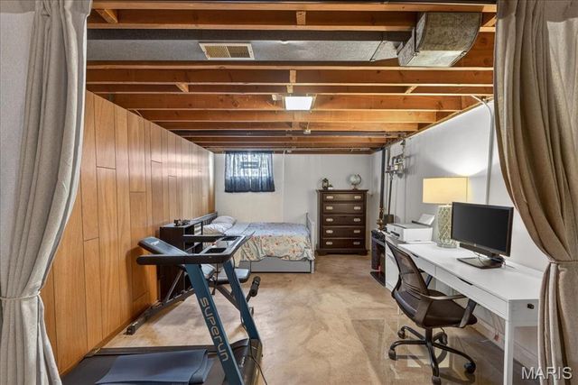 9467 Arban Drive, Crestwood, MO 63126