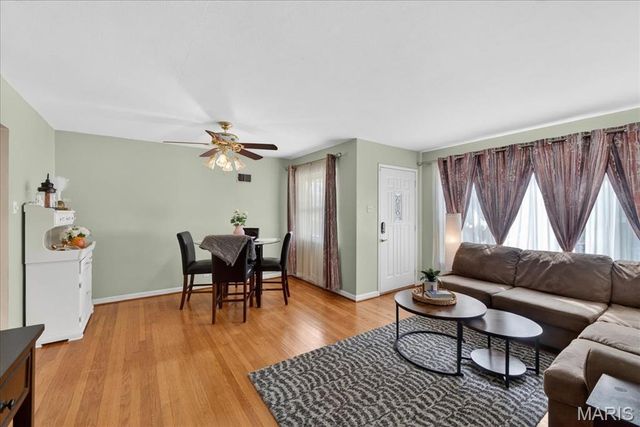 9467 Arban Drive, Crestwood, MO 63126