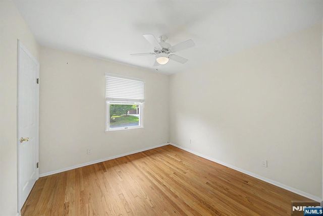 86 Hazelton Terrace, Tenafly, NJ 07670