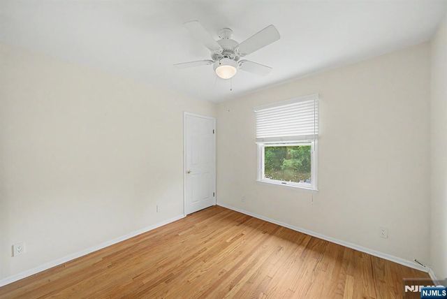 86 Hazelton Terrace, Tenafly, NJ 07670