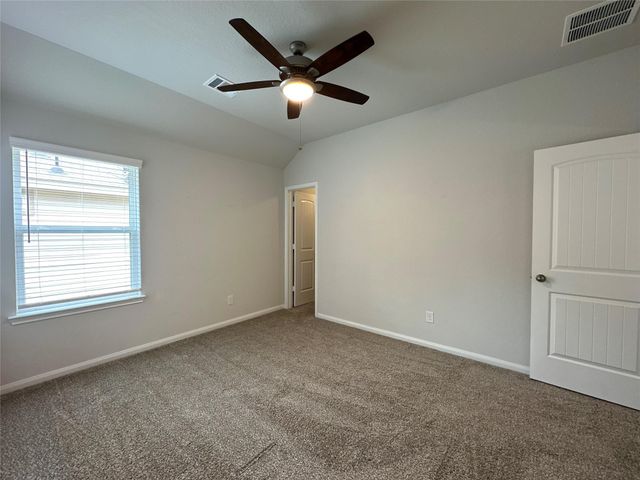 2611 Hoffman Lane, Conroe, TX 77304