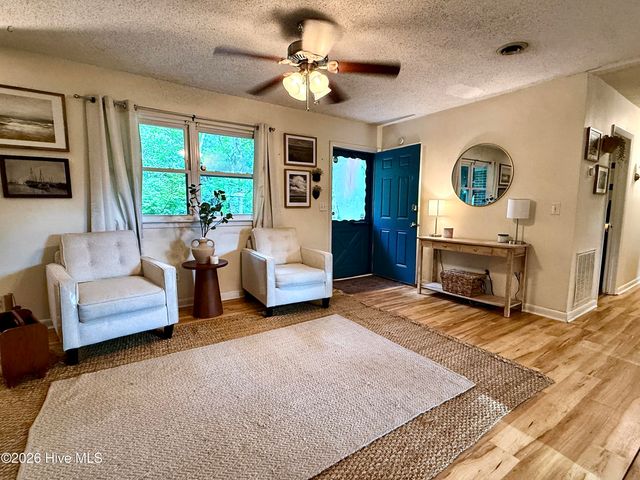 517 Voltaire Place, Wilmington, NC 28412