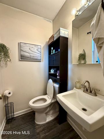 517 Voltaire Place, Wilmington, NC 28412