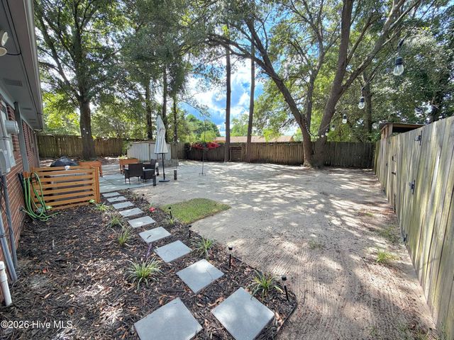 517 Voltaire Place, Wilmington, NC 28412