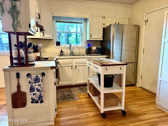 517 Voltaire Place, Wilmington, NC 28412