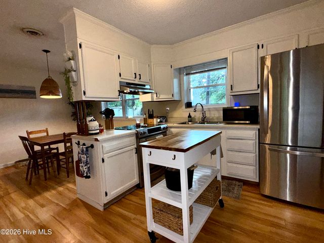 517 Voltaire Place, Wilmington, NC 28412