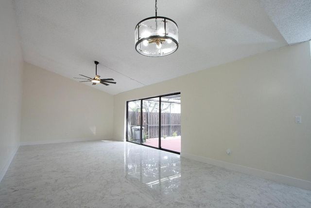 4307 S Landar Drive 4307, Lake Worth, FL 33463