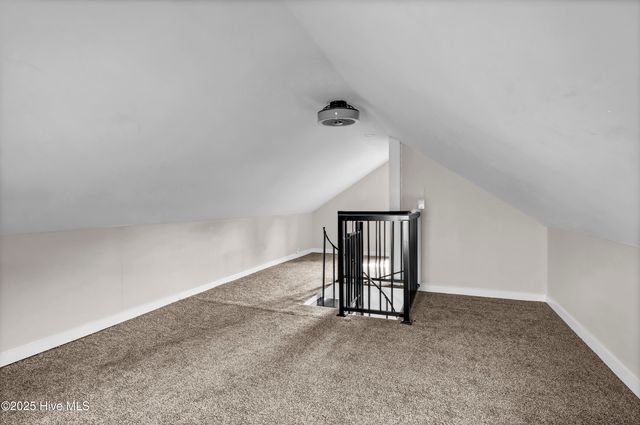 910 Walnut Street, Wilmington, NC 28401