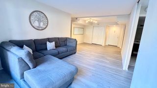 1239 VERMONT AVE NW #102, Washington, DC 20005
