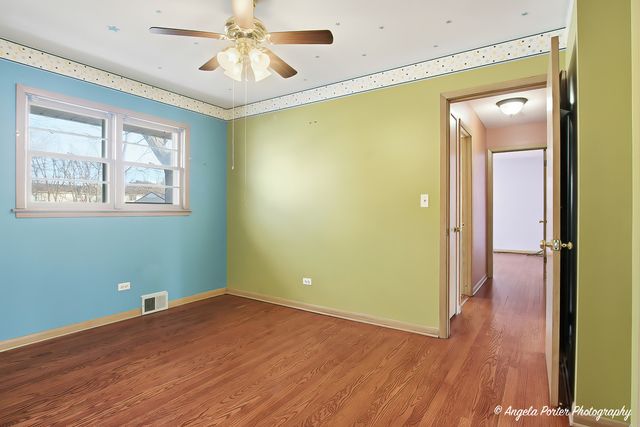 1913 Rancho Lane, Des Plaines, IL 60016