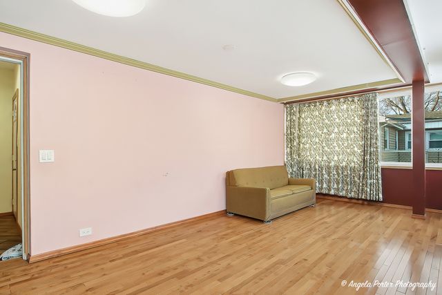 1913 Rancho Lane, Des Plaines, IL 60016