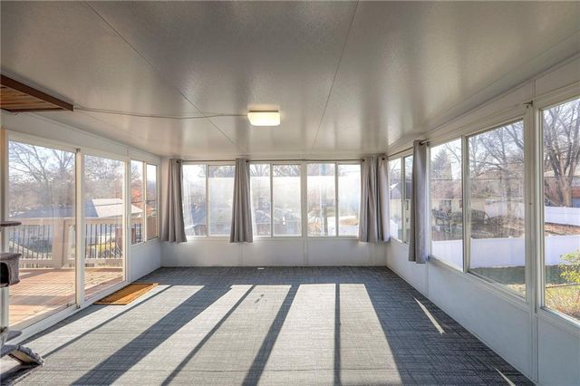 18603 E Hanthorn Drive, Independence, MO 64057