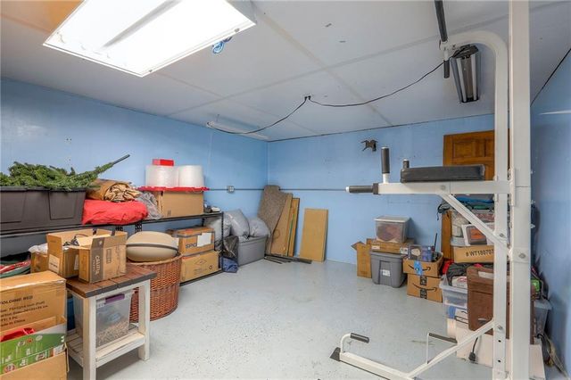 18603 E Hanthorn Drive, Independence, MO 64057