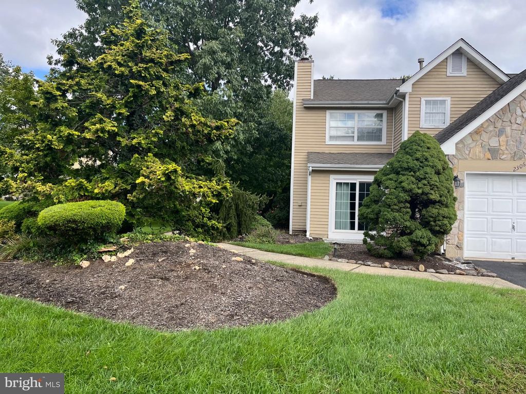 2306 ORCHARD HILL CIR, WARRINGTON, PA 18976 — photo 5