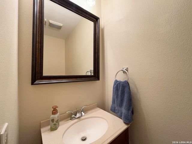 11815 Vance Jackson Rd Apt 1605, San Antonio, TX 78230