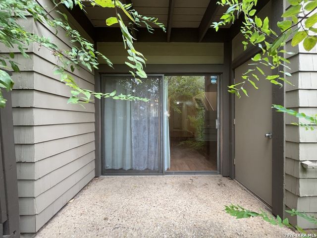 11815 Vance Jackson Rd Apt 1605, San Antonio, TX 78230