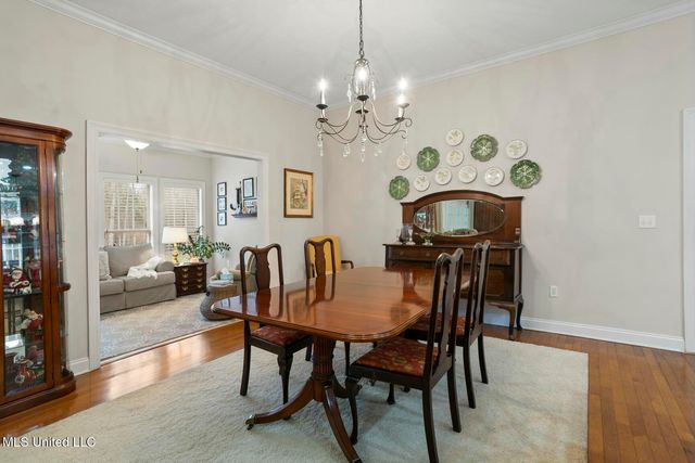 4 Greenhead Lane, Raymond, MS 39154