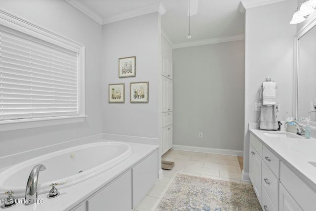 4 Greenhead Lane, Raymond, MS 39154
