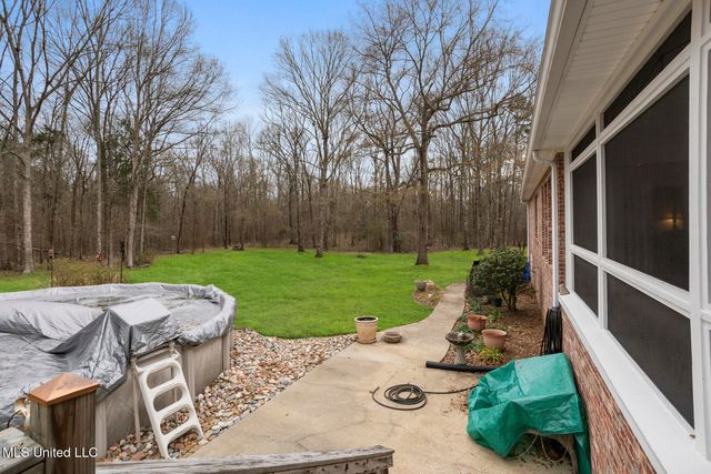 4 Greenhead Lane, Raymond, MS 39154