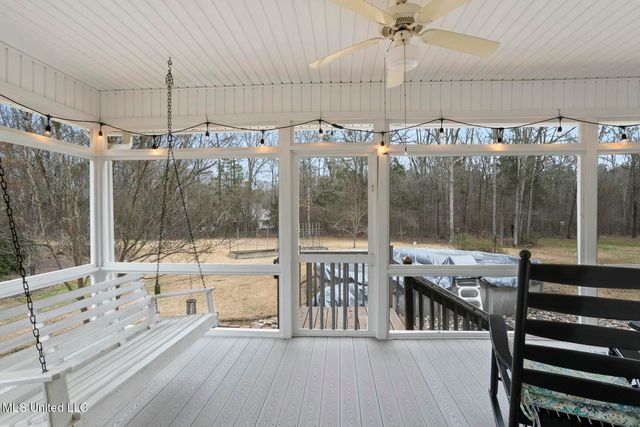 4 Greenhead Lane, Raymond, MS 39154