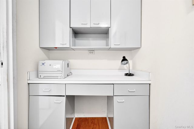 98 Pearsall Drive 1A, Mount Vernon, NY 10552