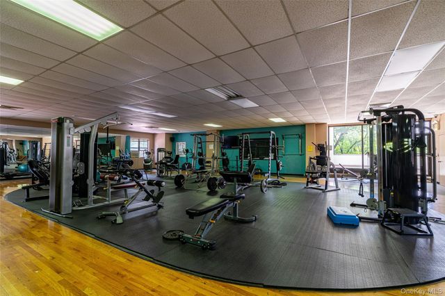 98 Pearsall Drive 1A, Mount Vernon, NY 10552