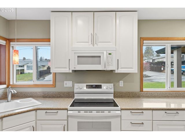 4302 C St, Washougal, WA 98671