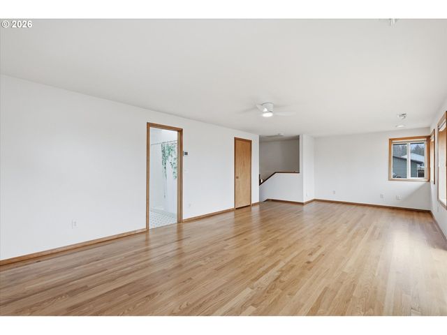 4302 C St, Washougal, WA 98671