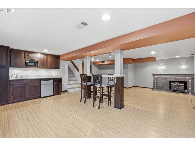 4302 C St, Washougal, WA 98671